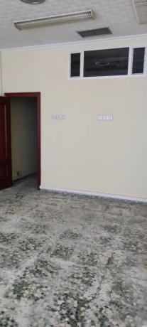 Negocio en calle San Ignacio Loyola, 30 -32