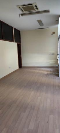 Negocio en calle San Ignacio Loyola, 30 -32