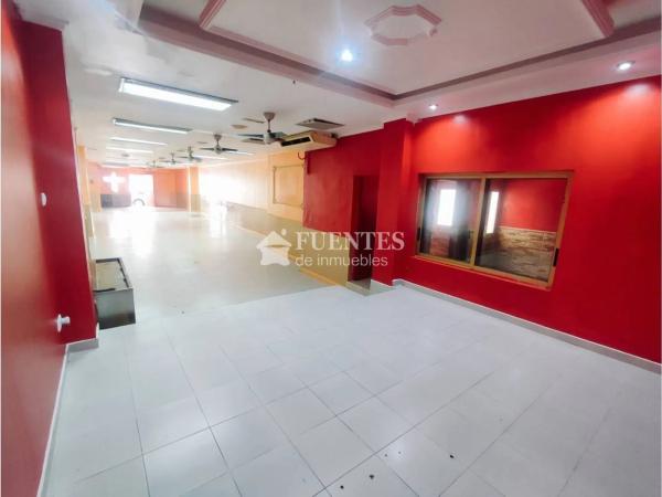 Local en calle del Plus Ultra