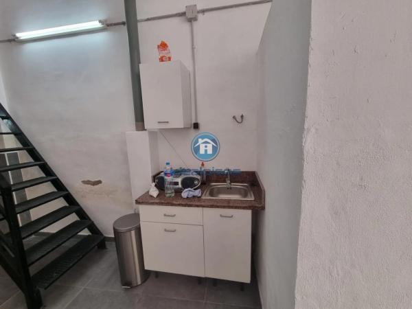 Local en calle de Casiopea