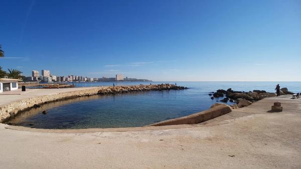 Local en calle Sol Naixent, 8