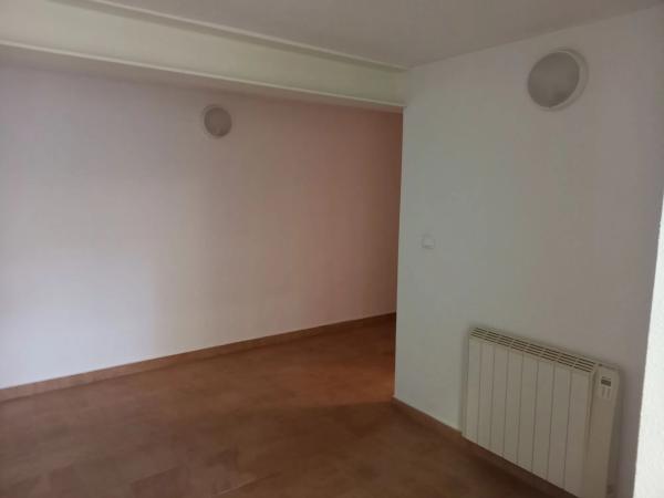 Local en avenida Ciudad de Matanzas, 6 n