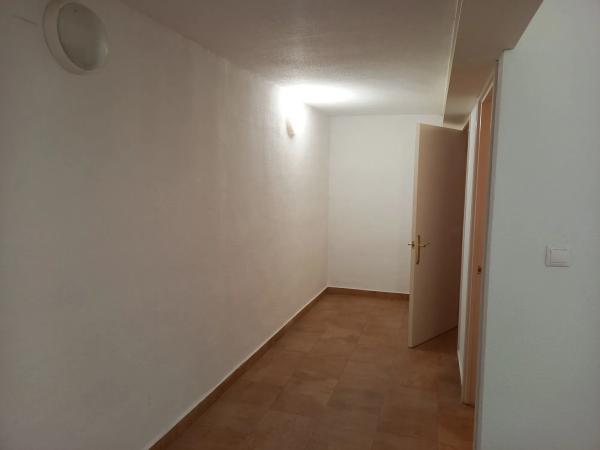 Local en avenida Ciudad de Matanzas, 6 n