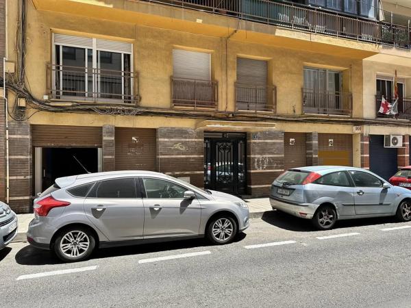 Local en calle Jaén