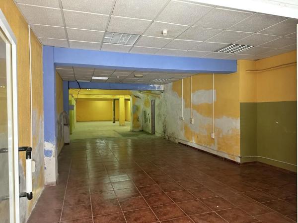 Local en calle Jaén