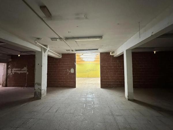 Local en calle Jaén