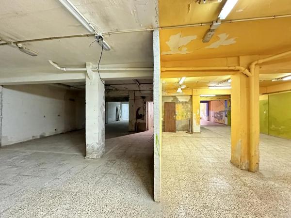 Local en calle Jaén