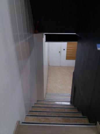 Local en avenida de los Condes de Soto Ameno