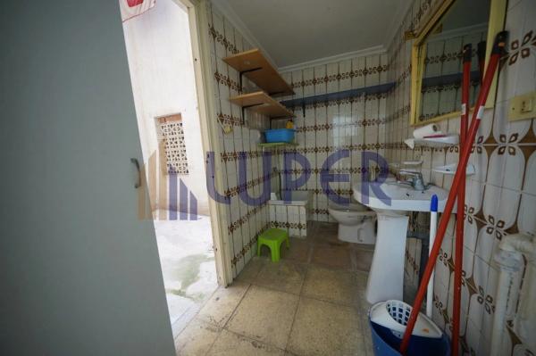 Local en Barrio Campoamor