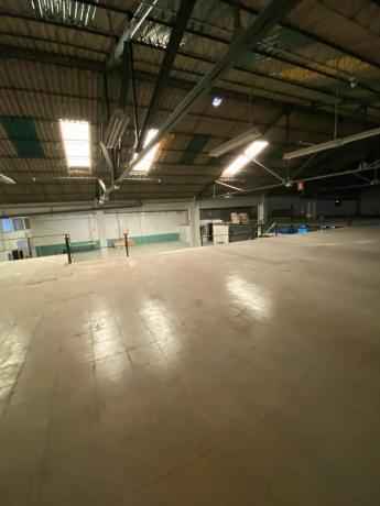 Nave en Barrio Ciudad de Asís - Font-Calent - El Bacarot