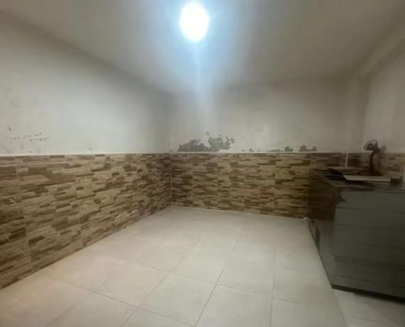 Local en calle del Plus Ultra