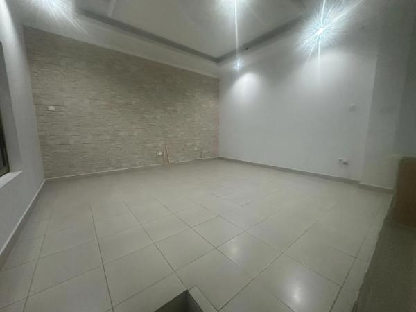 Local en Barrio Carolinas Altas