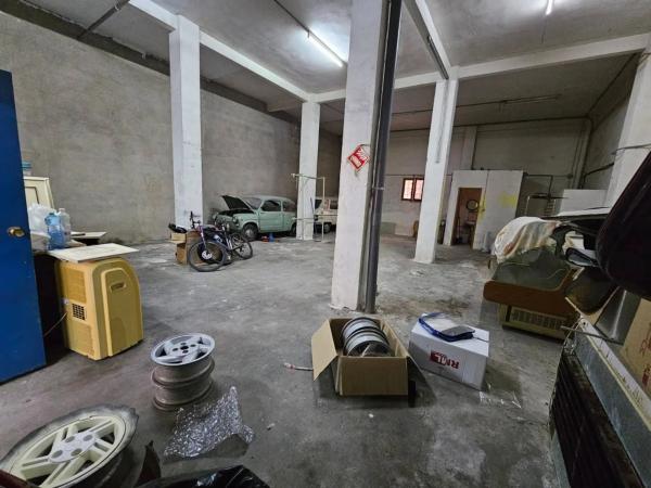 Local en calle Francisco Carratalá Cernuda