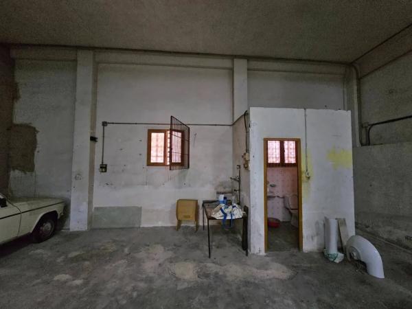 Local en calle Francisco Carratalá Cernuda