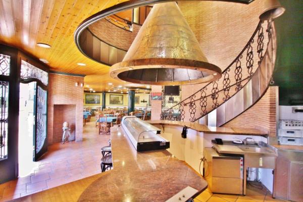 Local en Barrio Ciudad de Asís - Font-Calent - El Bacarot