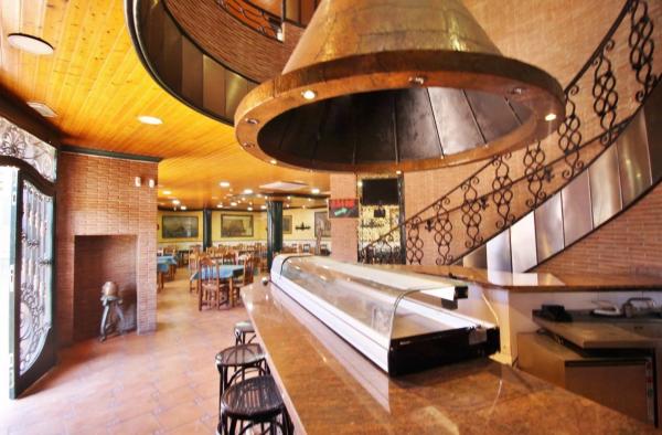 Local en Barrio Ciudad de Asís - Font-Calent - El Bacarot