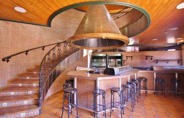 Local en Barrio Ciudad de Asís - Font-Calent - El Bacarot