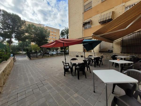 Local en calle Diputado Joaquín Fuster