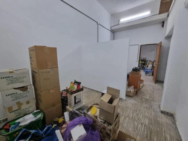 Local en calle Maestro Luis Torregrosa