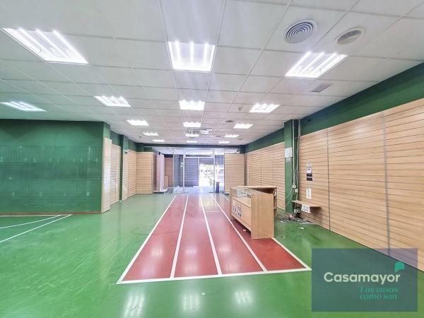 Local en calle del Regidor Lorenzo Llaneras, 7