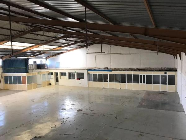 Nave en Barrio Ciudad de Asís - Font-Calent - El Bacarot