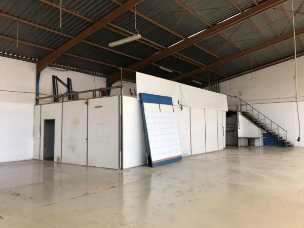 Nave en Barrio Ciudad de Asís - Font-Calent - El Bacarot