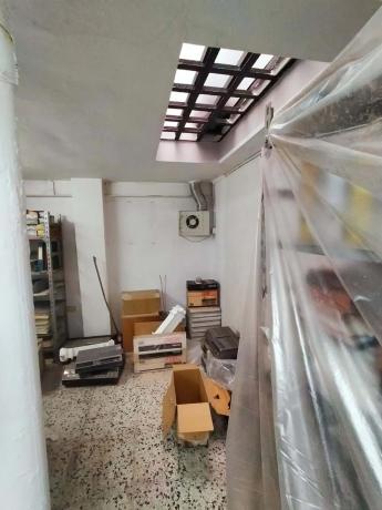 Local en calle Grado