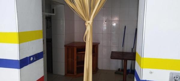 Local en Barrio Carolinas Altas