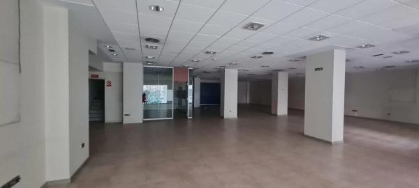 Local en Barrio Ensanche-Diputación