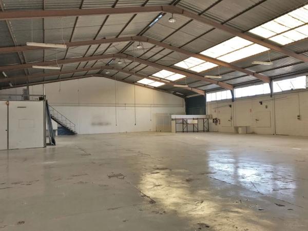 Nave en Barrio Benalúa