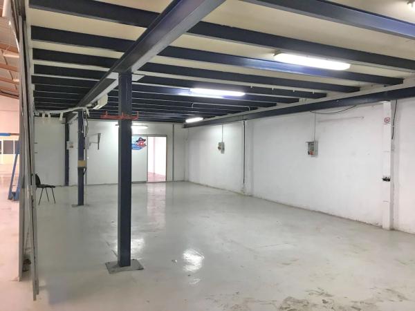 Nave en Barrio Benalúa