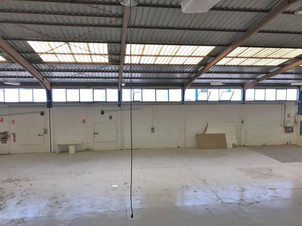 Nave en Barrio Benalúa