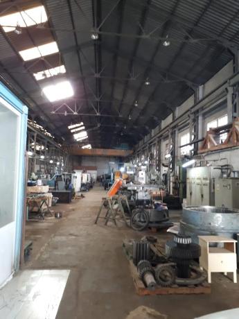 Nave en Barrio La Florida