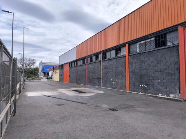 Nave en calle Bonanza, 19