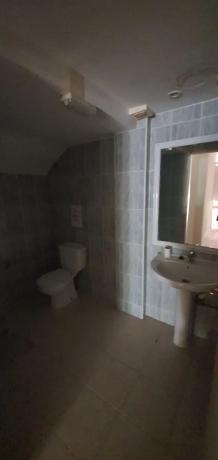 Local en calle Finestrat, 10