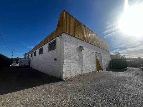 Nave en Barrio Ciudad de Asís - Font-Calent - El Bacarot