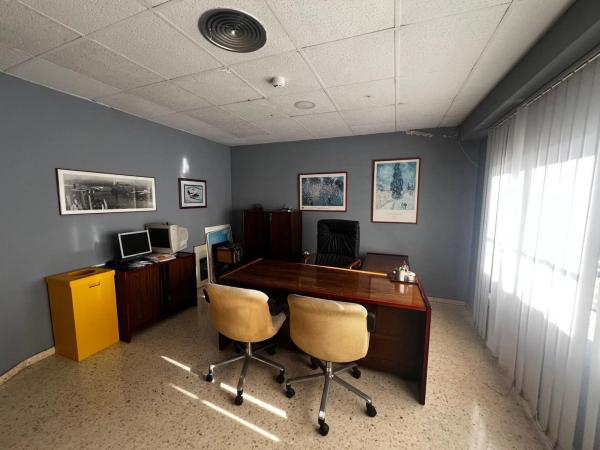 Nave en Barrio Ciudad de Asís - Font-Calent - El Bacarot