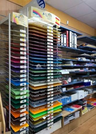 Local en Barrio Garbinet - Parque de las Avenidas