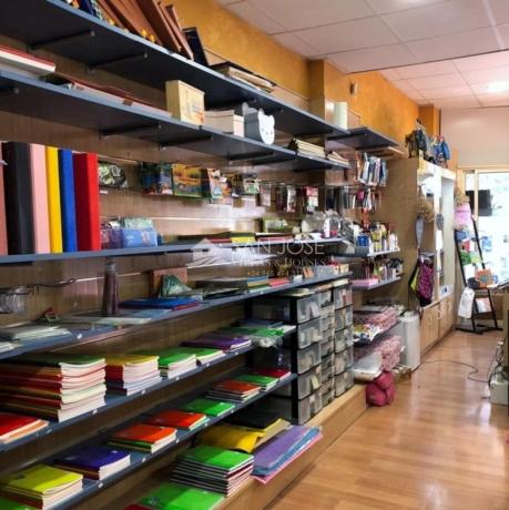 Local en Barrio Garbinet - Parque de las Avenidas