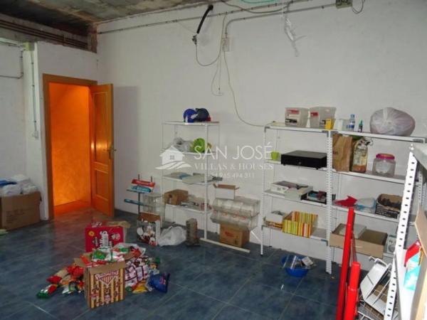 Local en Barrio Garbinet - Parque de las Avenidas