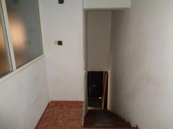 Local en calle de la Primavera