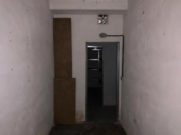 Local en calle Sacerdote Isidro Albert