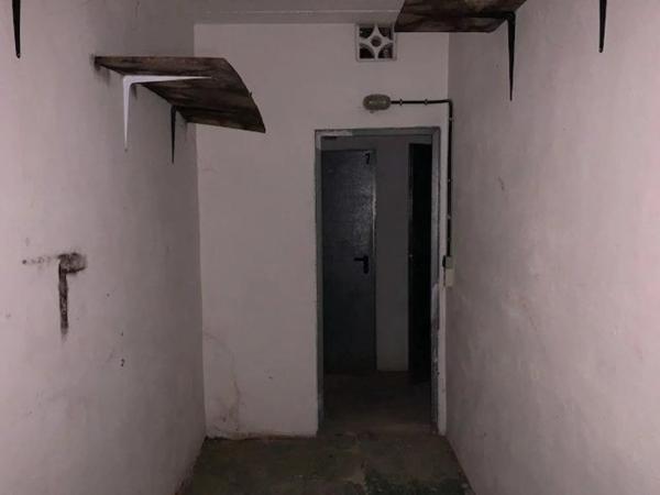 Local en calle Sacerdote Isidro Albert