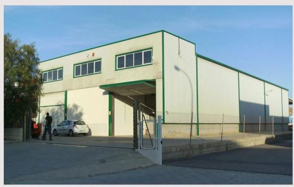 Nave en rentabilidad en avenida Antigua Peseta, 82