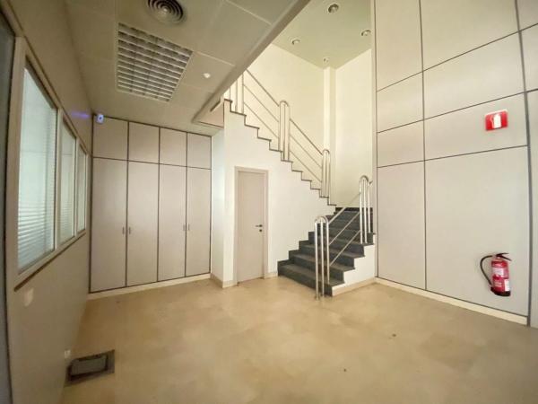 Local en calle Carratala