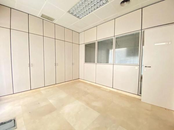 Local en calle Carratala