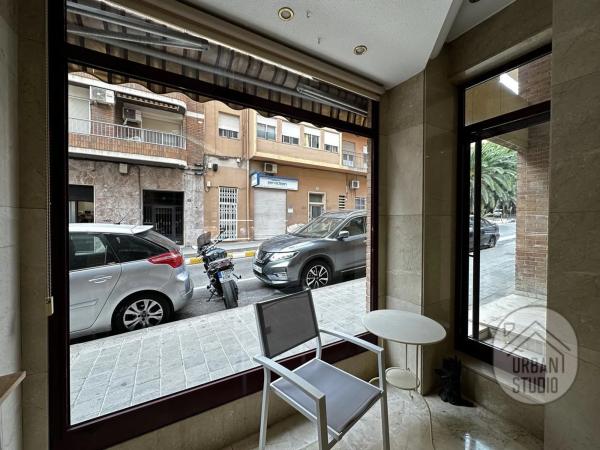 Local en calle del Tucuman