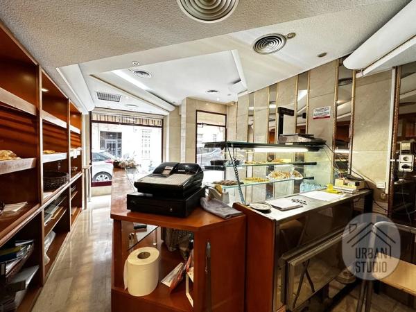 Local en calle del Tucuman