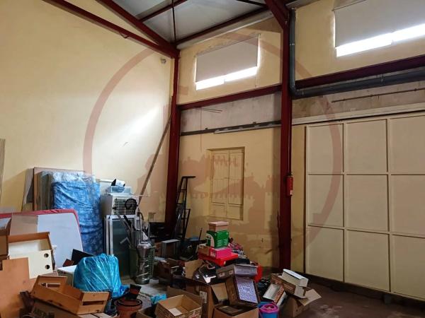 Local en plaza Doctor Gómez Ulla, 2