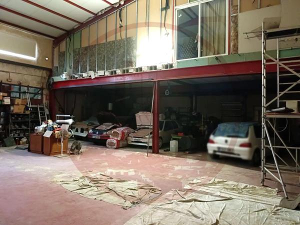 Local en plaza Doctor Gómez Ulla, 2